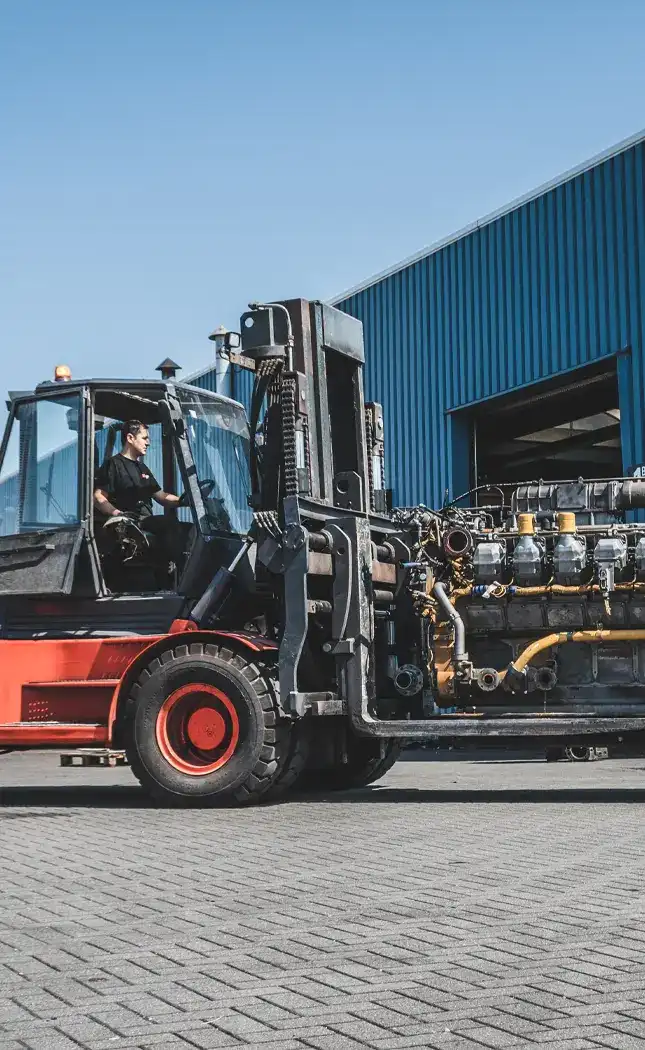 Versand von Dieselmotoren