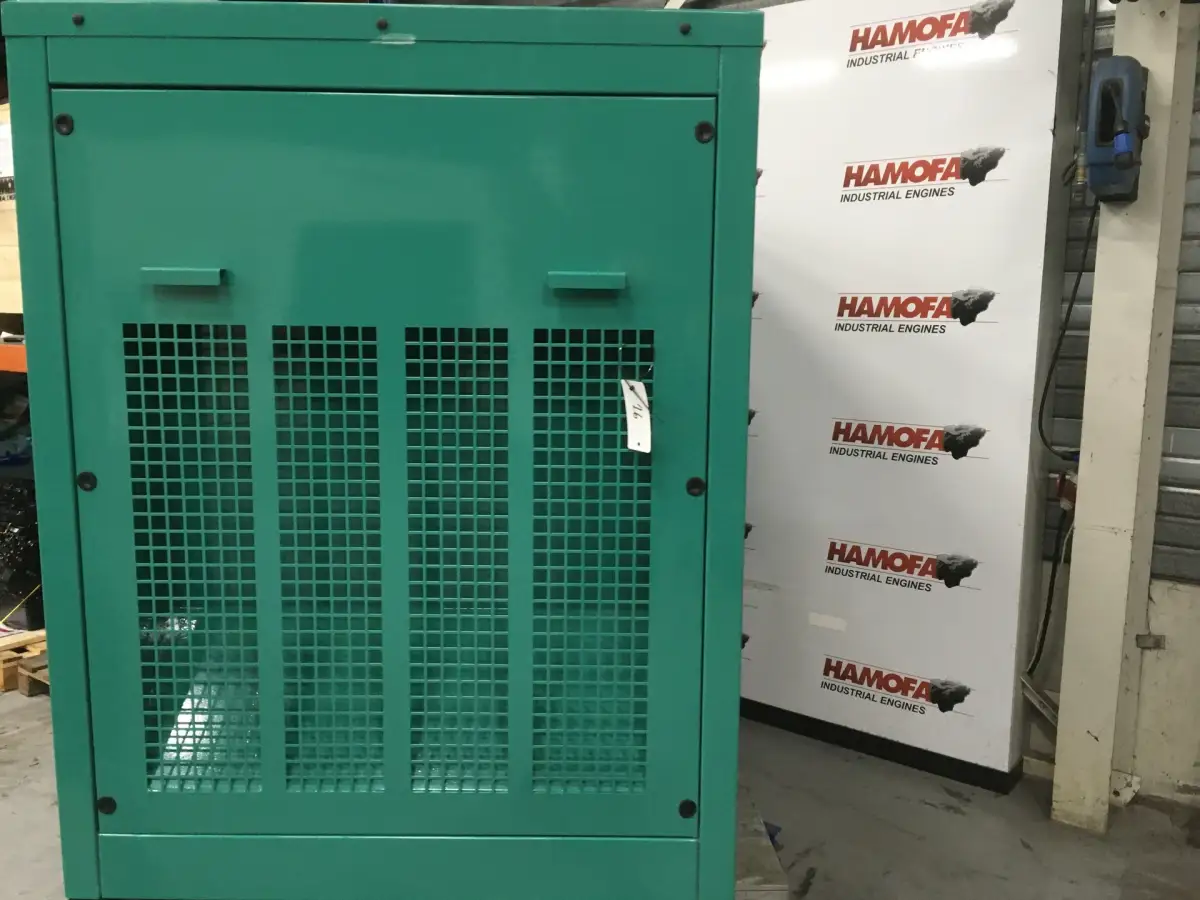 CUMMINS 4BTAA3.3-G11 GENERATOR 50KVA NEW - Picture 2