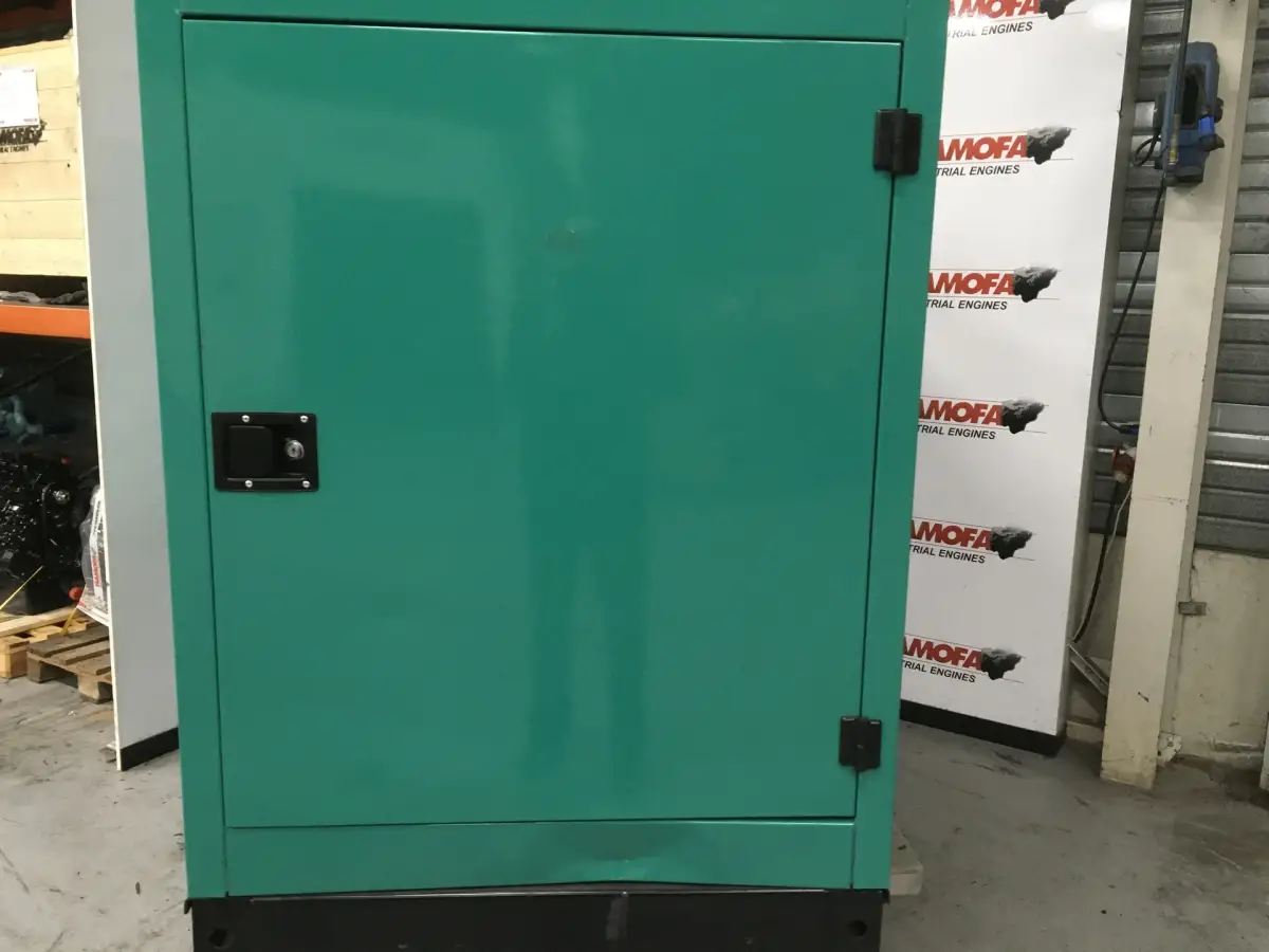 CUMMINS 4BTAA3.3-G11 GENERADOR 50KVA NUEVO - Imagen 4