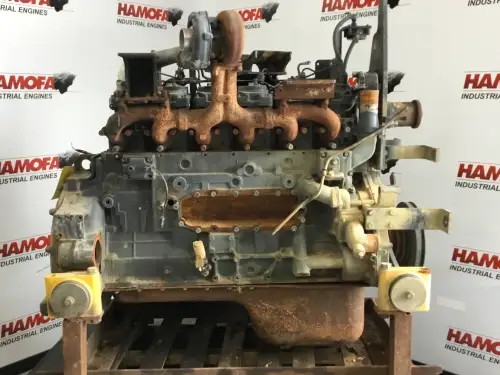 KOMATSU S6D125E-2 USADO