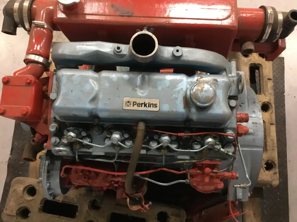 PERKINS 4.236 LD МОРСКОЙ ДВИГАТЕЛЬ Б/У - Фото 5