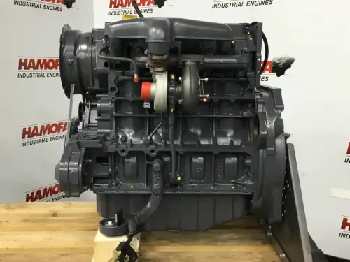 GERECONDITIONEERDE DEUTZ BF4L2011 MOTOR