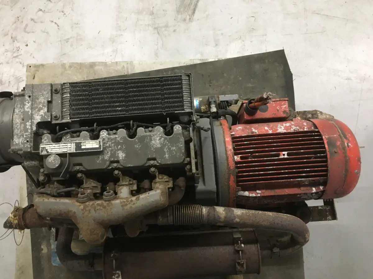 DEUTZ BF4L1011F GEBRUIKT - Afbeelding 4