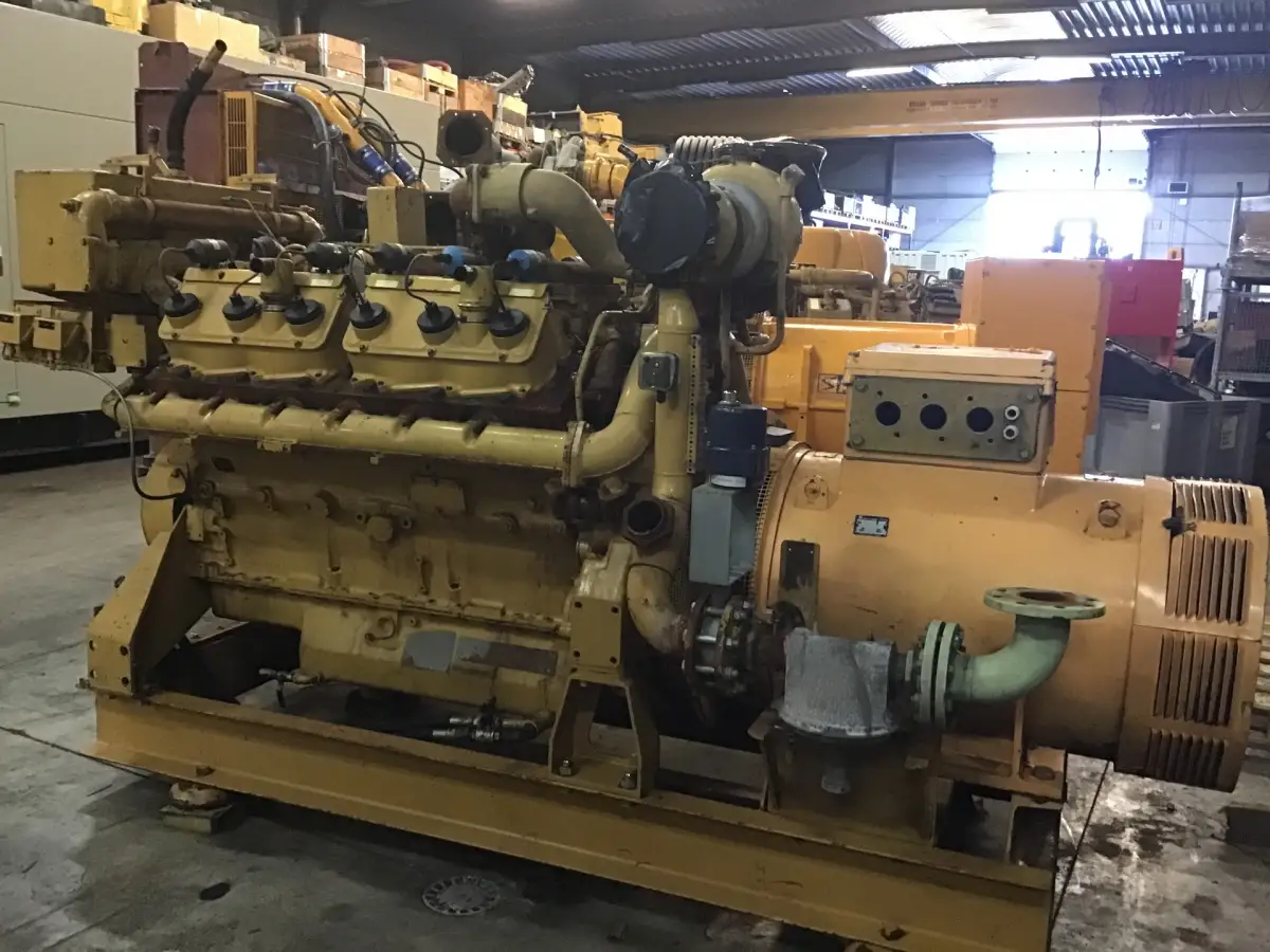 CATERPILLAR 3412 7DB GENERATOR 405 KW USED - Picture 2