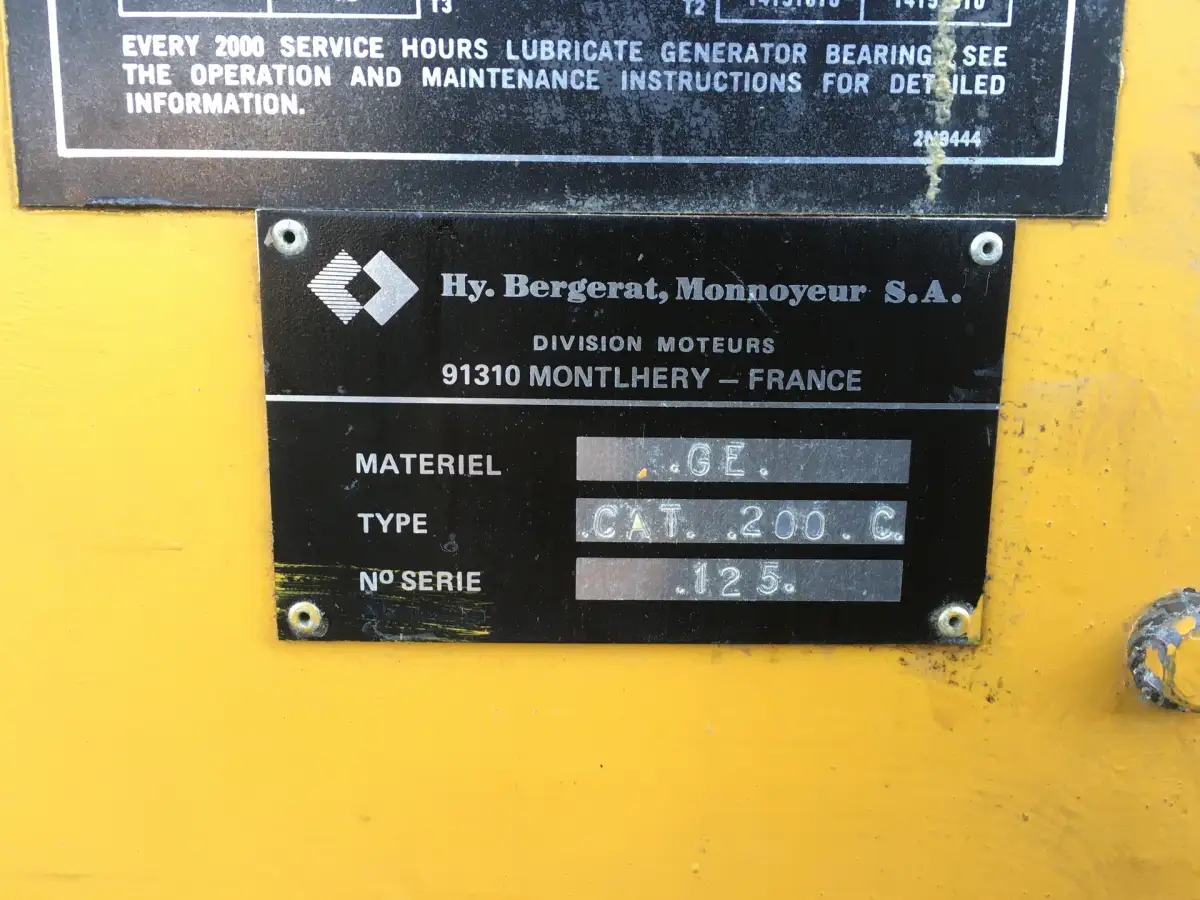 GENERADOR CATERPILLAR 3406DI 225KVA USADO - Imagen 8