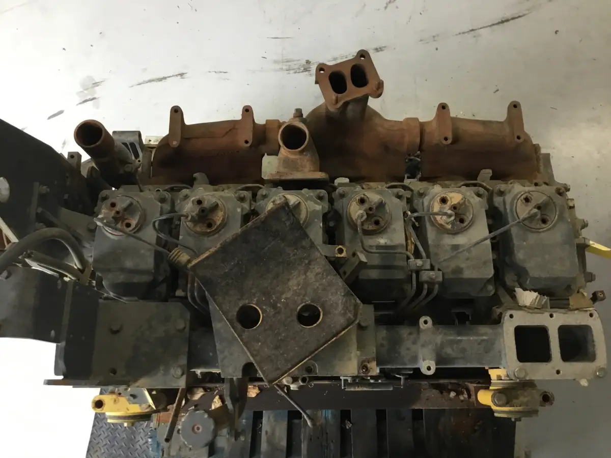 KOMATSU S6D125E-2 GEBRAUCHT – Bild 5