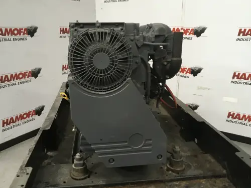 DEUTZ BF4L2011 ГЕНЕРАТОР 40KVA НОВЫЙ - Миниатюра 4