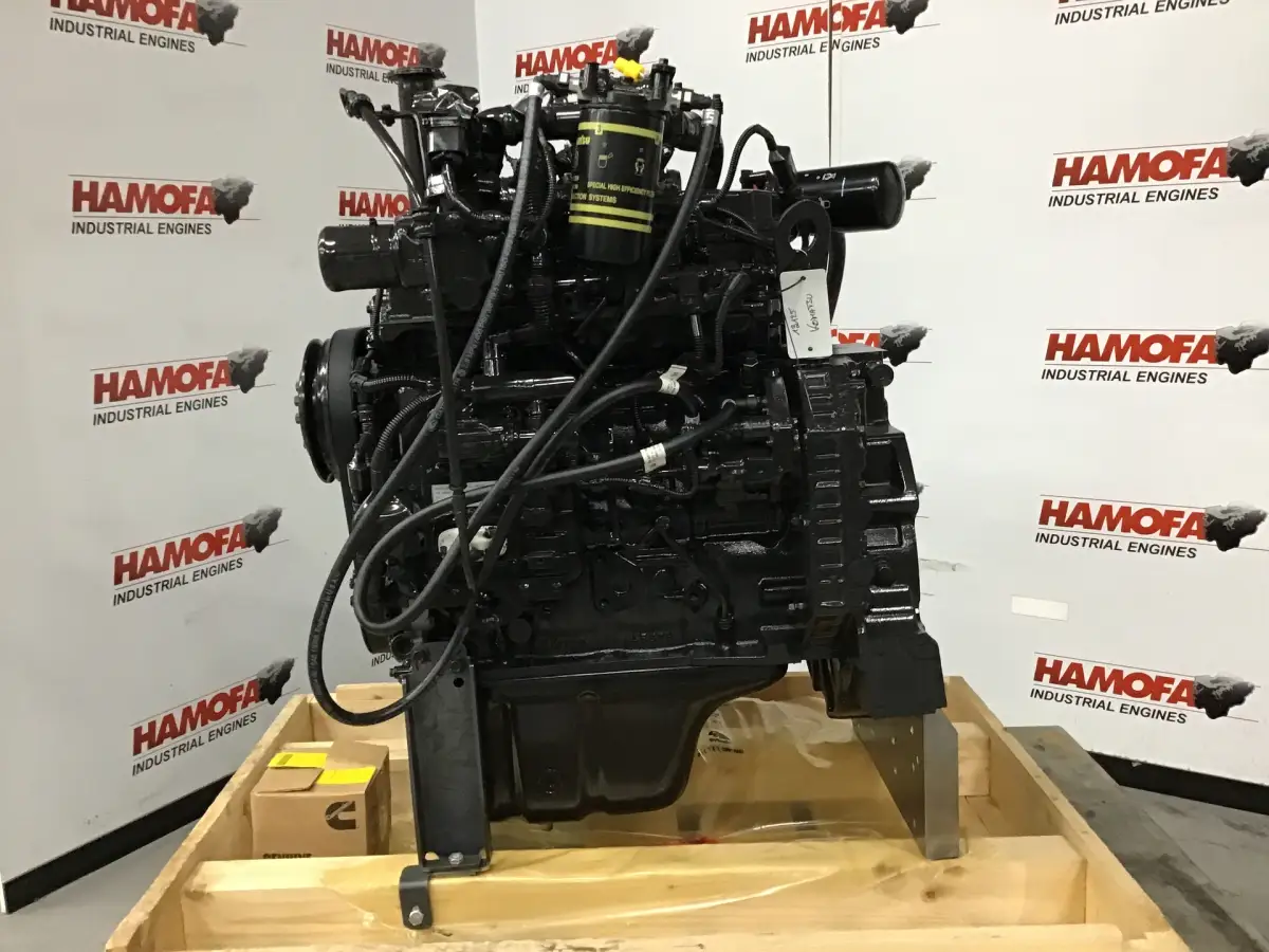 KOMATSU SAA4D107E-3 CPL4731 NEUF - Image 2