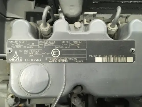 DEUTZ BF4L2011 GÉNÉRATEUR 40KVA NEUF - Miniature 6