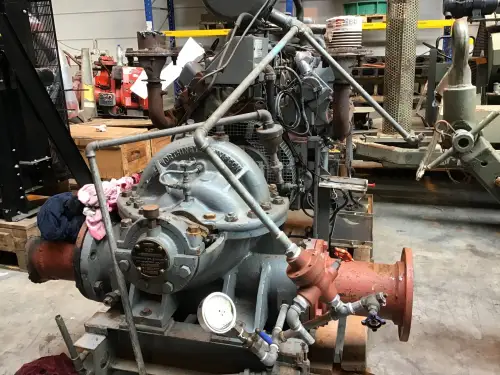 FORD 2802 E V8 НАСОС 550M3/Ч Б/У