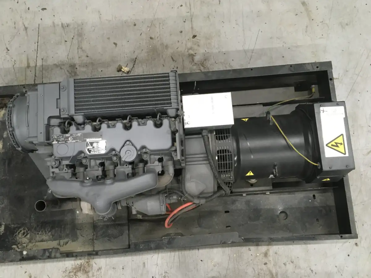 DEUTZ BF4L2011 GÉNÉRATEUR 40KVA NEUF - Image 5