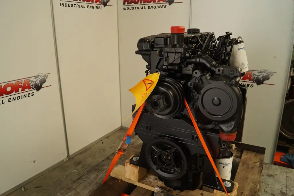 PERKINS 1004-4T AK RECONDITIONED - Picture 3