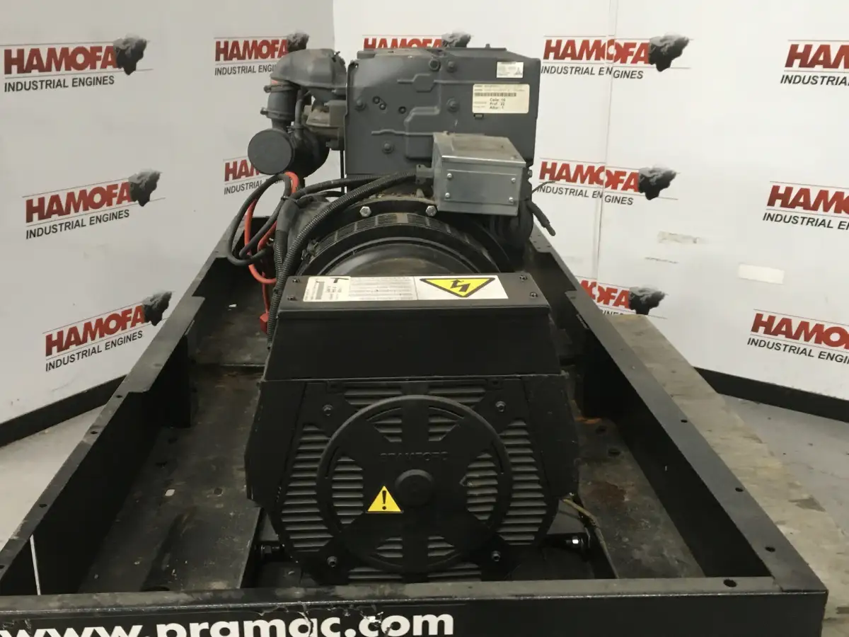 DEUTZ BF4L2011 GENERATOR 40KVA NEU – Bild 3