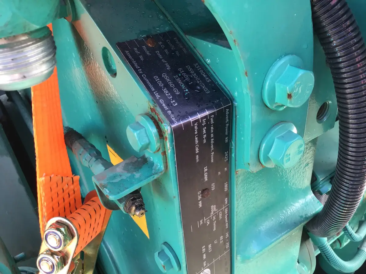 CUMMINS QSK60-G9 GENERATOR 2813 KVA GEGEUSED - Afbeelding 8