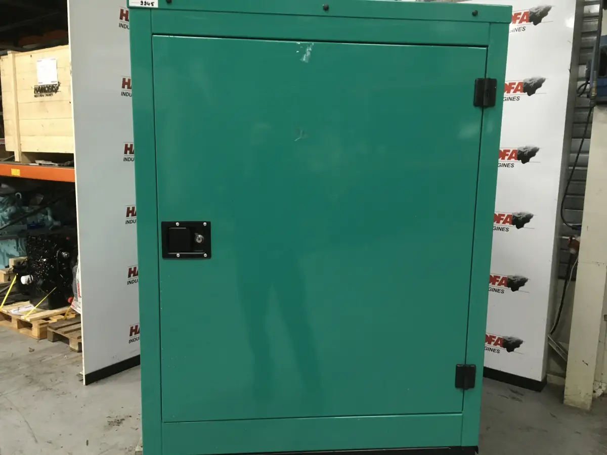 CUMMINS 4BTAA3.3-G11 GENERATOR 50KVA NEW - Picture 4