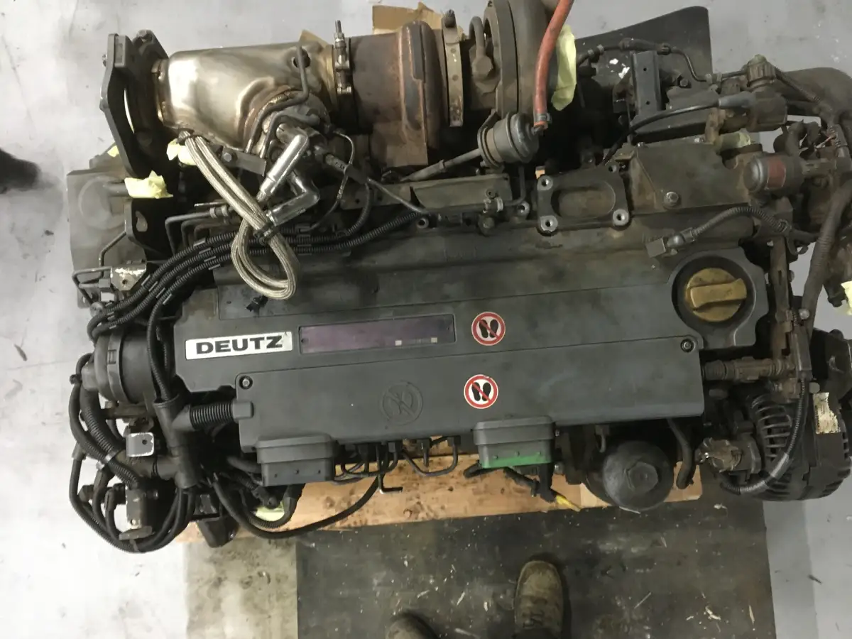 MOTOR RECONSTRUIDO DEUTZ TCD6.1 L06 - Imagen 5