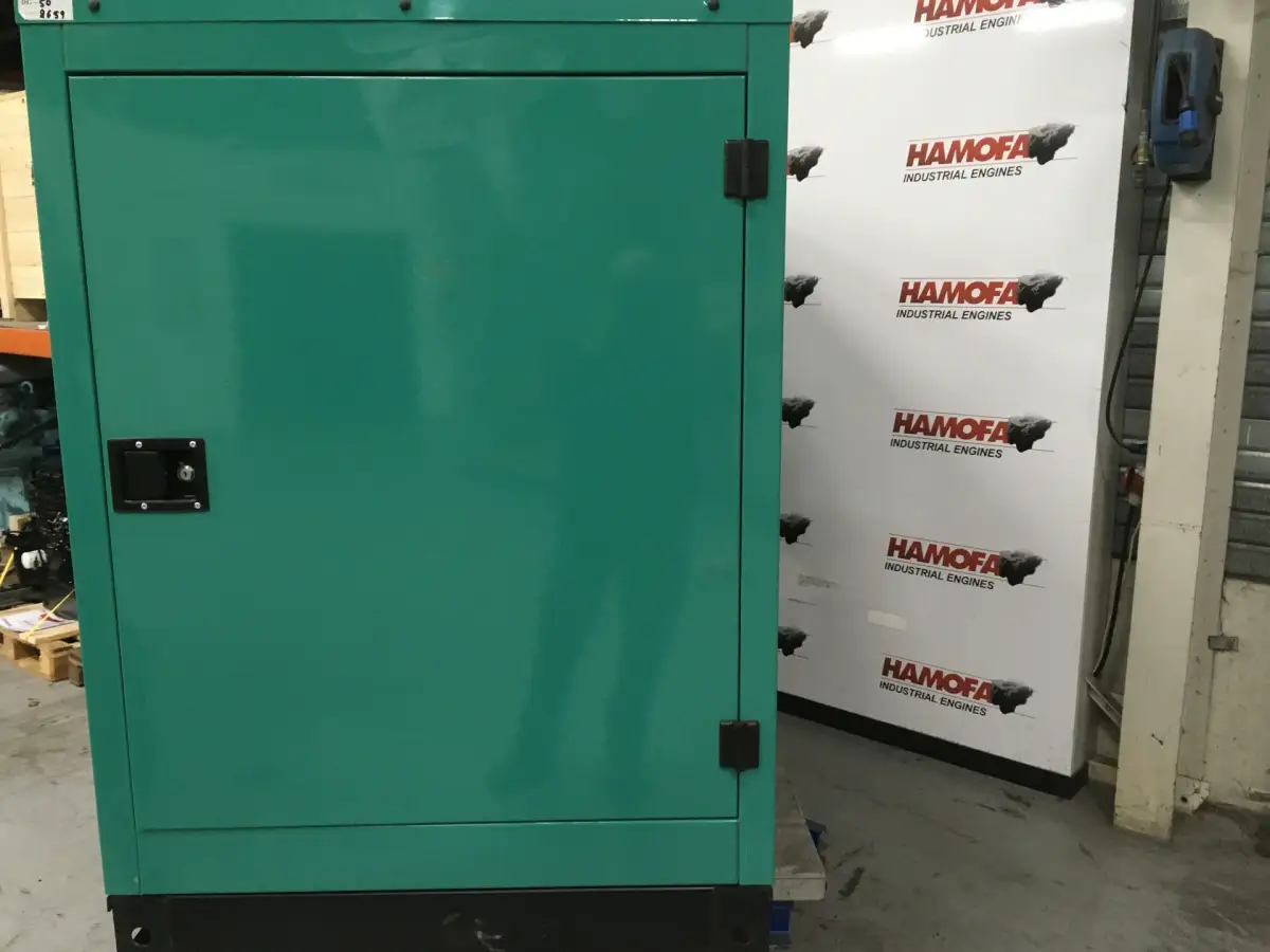 CUMMINS 4BTAA3.3-G11 GENERATOR 50KVA NEW - Picture 4