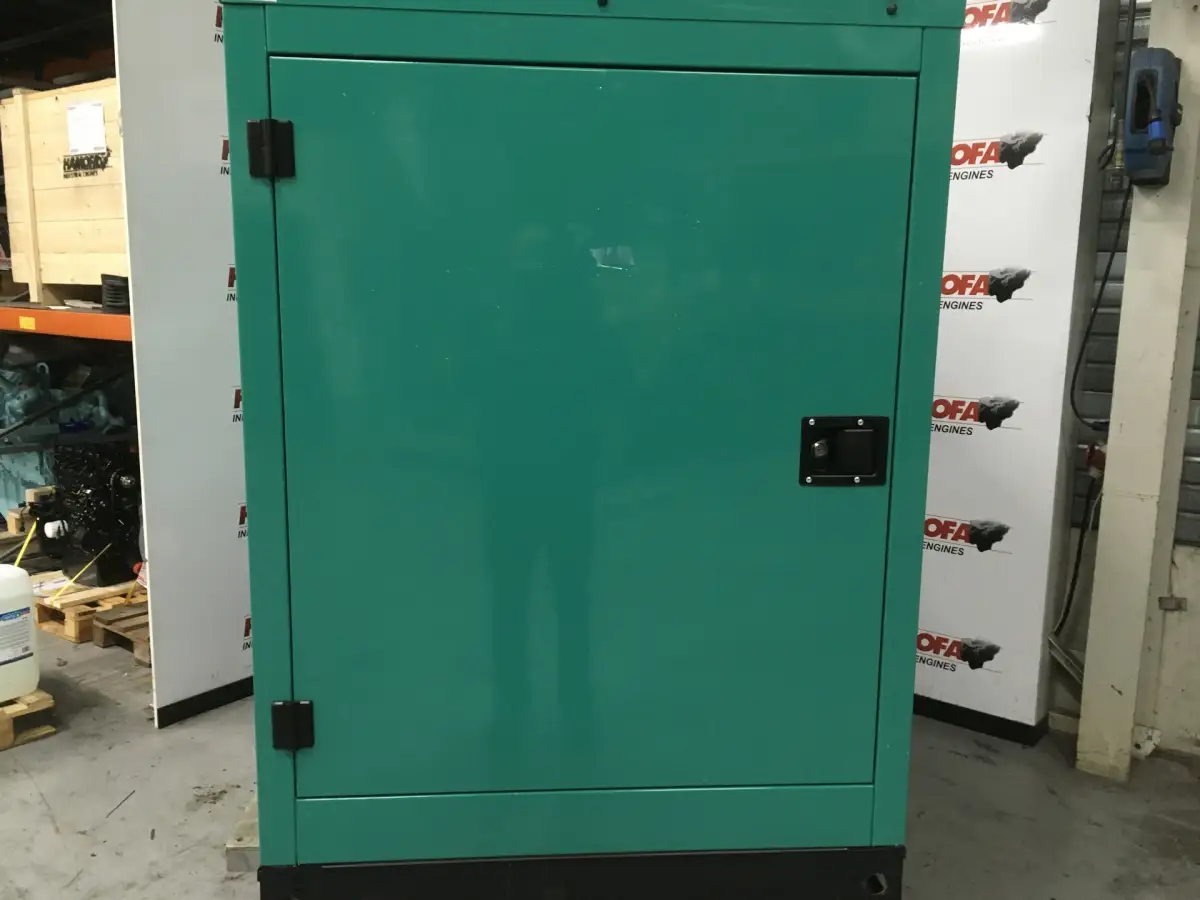 CUMMINS 4BTAA3.3-G11 GENERATOR 50KVA NEU – Bild 4