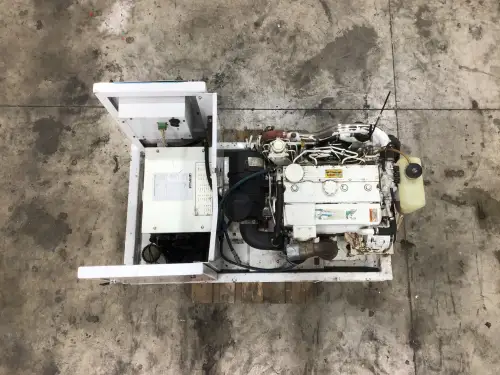 CATERPILLAR 3054NA GENERATOR 42.5 KVA USED - Thumb image 9
