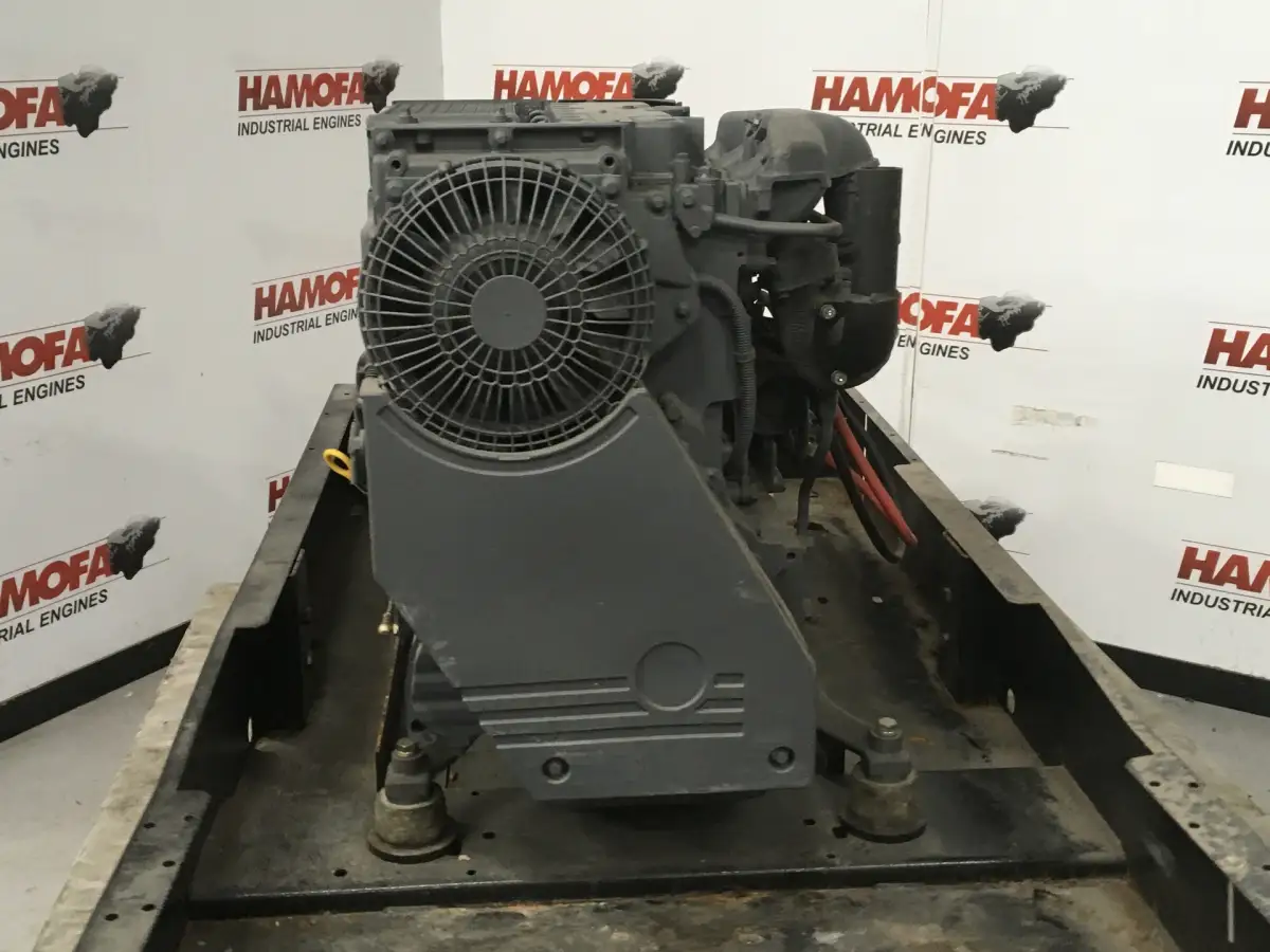 DEUTZ BF4L2011 GENERATOR 40KVA NEW - Picture 4