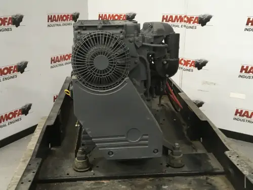 DEUTZ BF4L2011 GENERATOR 40KVA NEU – Vorschaubild 4