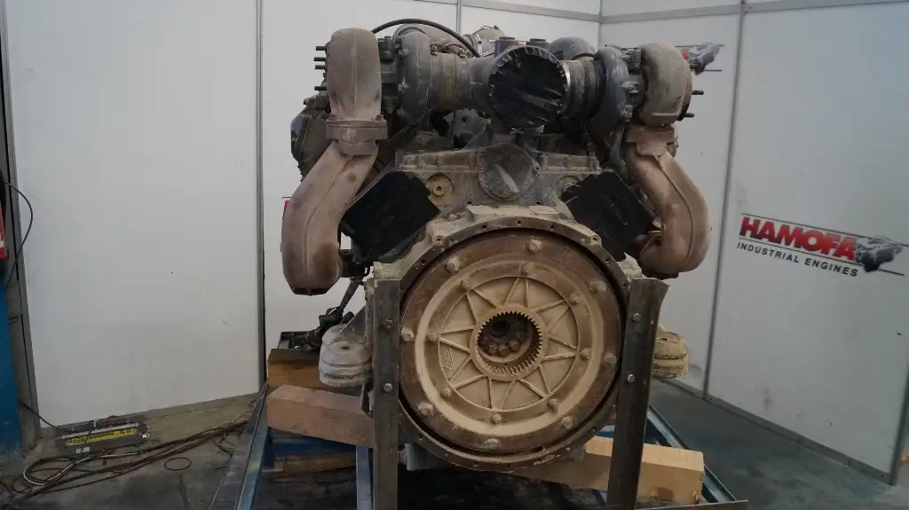 DEUTZ BF8M1015C USADO - Imagen 2