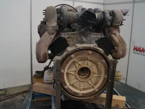DEUTZ BF8M1015C USADO - Imagen miniatura 2