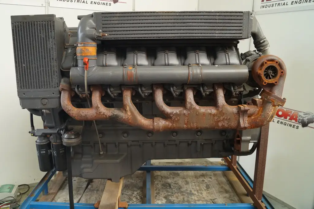 MOTOR DEUTZ BF12L513C USADO - Imagen 2