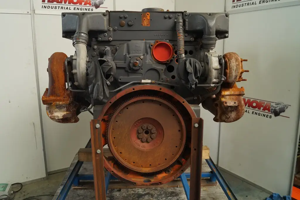 GEBRAUCHTER DEUTZ BF12L513C MOTOR – Bild 3