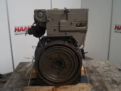 БУ ДВИГАТЕЛЬ DEUTZ BF4L1011 - Миниатюра 4