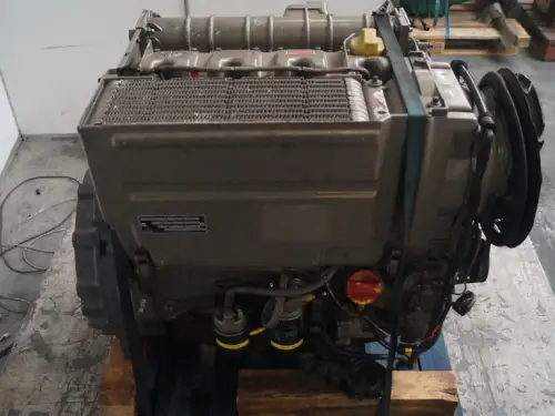 GEBRAUCHTER DEUTZ BF4L1011T MOTOR – Vorschaubild 3
