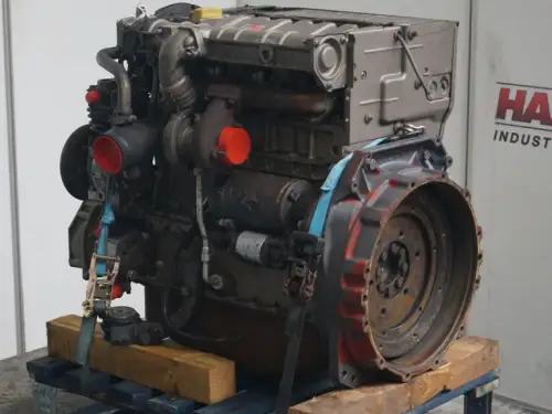 GEBRUIKTE DEUTZ BF4L1011T MOTOR - Miniatuur afbeelding 6
