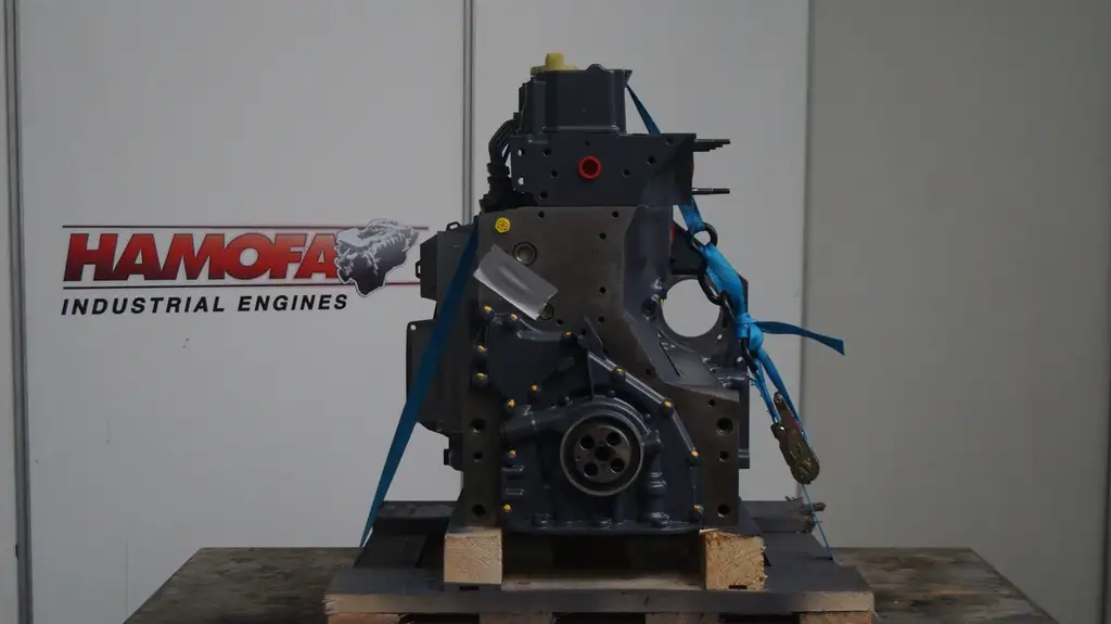 MOTEUR LONGBLOCK DEUTZ BF4M1012 RÉNOVÉ - Image 2