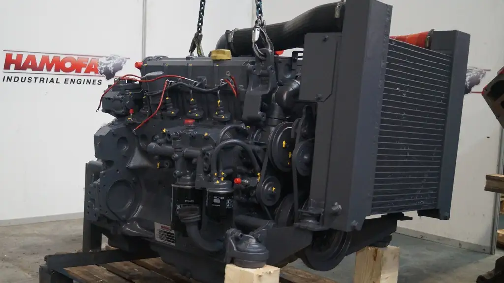 DEUTZ BF4M1012C ВОССТАНОВЛЕННЫЙ ДВИГАТЕЛЬ - Фото 4