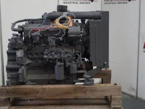DEUTZ BF4M1012C НОВЫЙ - Миниатюра 1