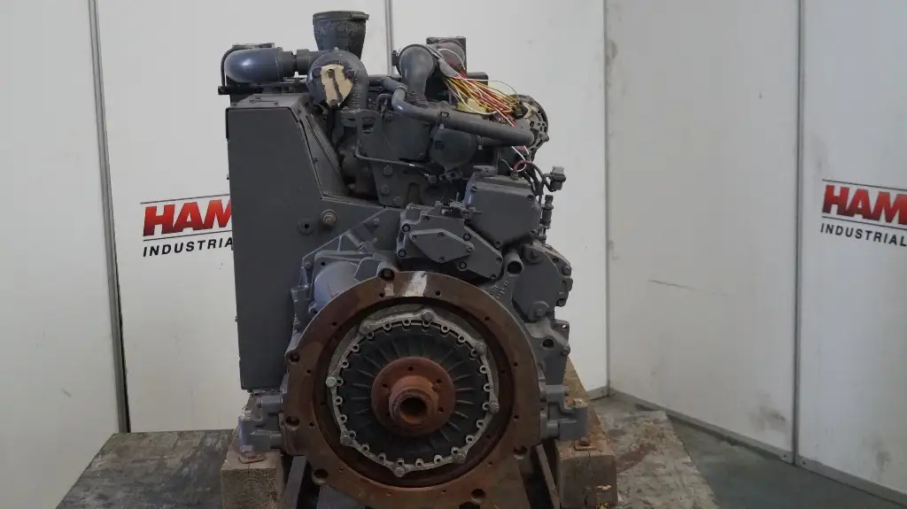 DEUTZ BF4M1012C NIEUW - Afbeelding 2
