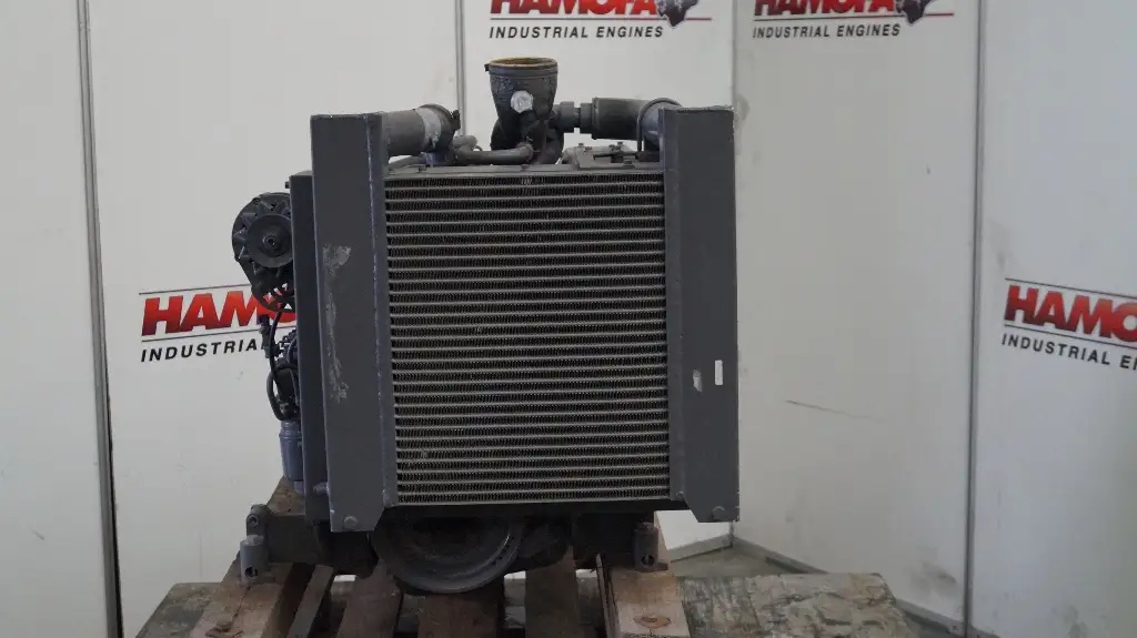 DEUTZ BF4M1012C NEW - Picture 3