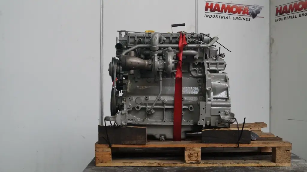 DEUTZ BF4M1012E GEBRUIKT - Afbeelding 2