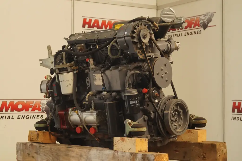 GEBRAUCHTER DEUTZ BF4M1013FC MOTOR – Bild 7