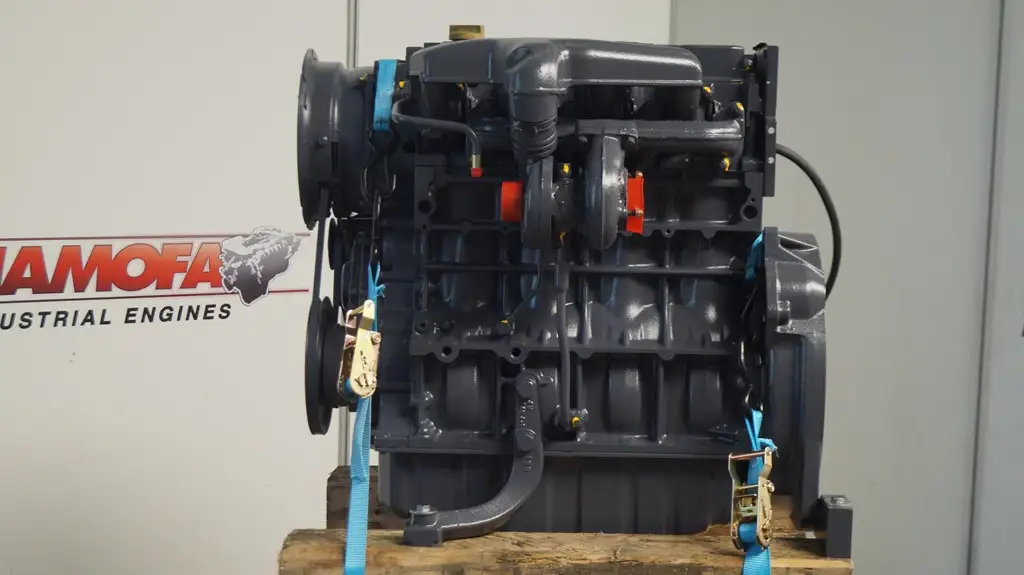 REKONDITONIERTES DEUTZ D2011L04W MOTOR – Bild 2