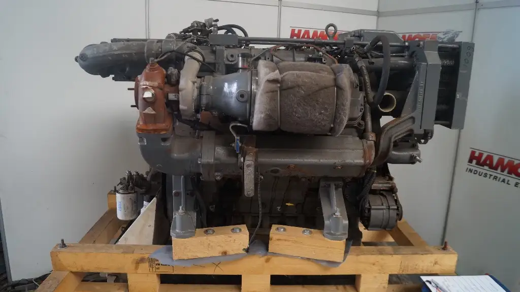 GEBRAUCHTER DEUTZ BF6M1015M MOTOR – Bild 2