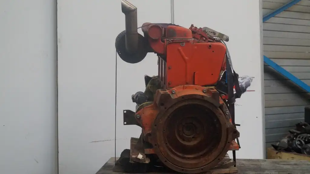 USED DEUTZ F3L912D ENGINE - Picture 7