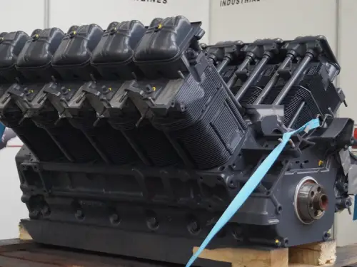 ВОССТАНОВЛЕННЫЙ ДВИГАТЕЛЬ DEUTZ F10L413FW