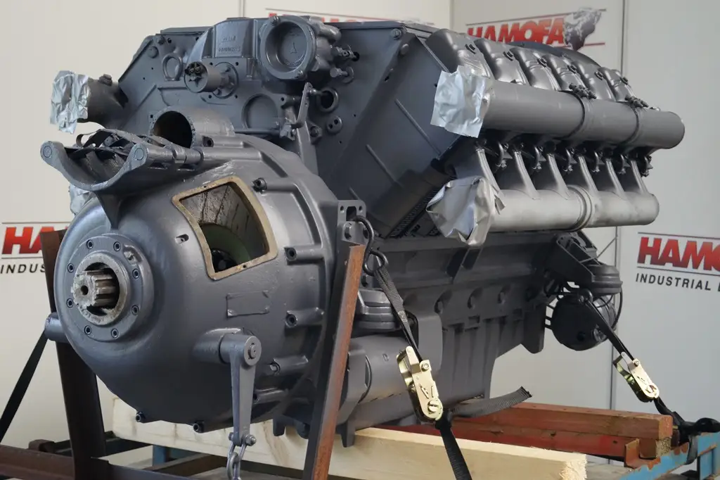 MOTOR RECONSTRUIDO DEUTZ F12L513F - Imagen 8