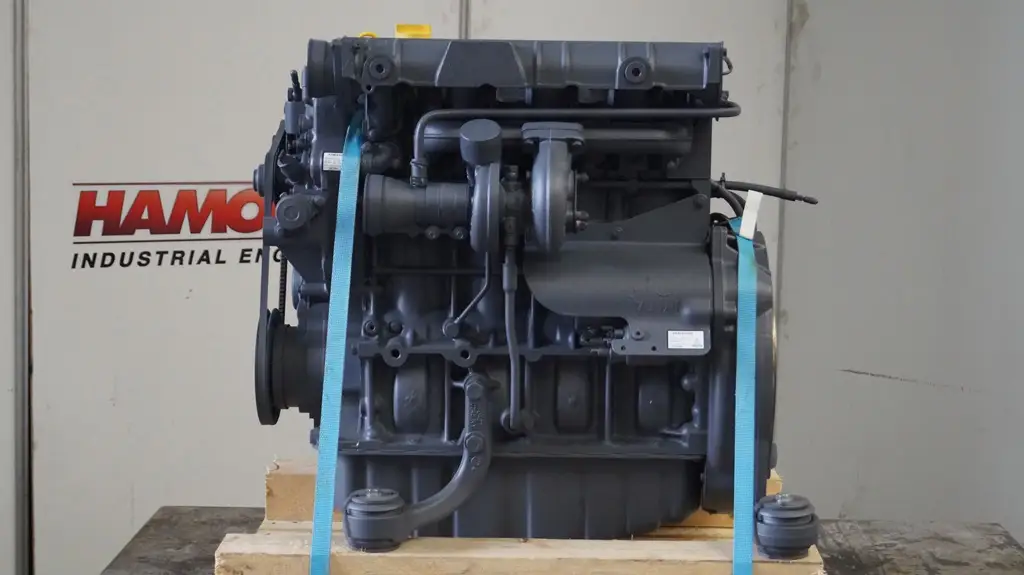 DEUTZ TCD2011L04 NEW - Picture 4