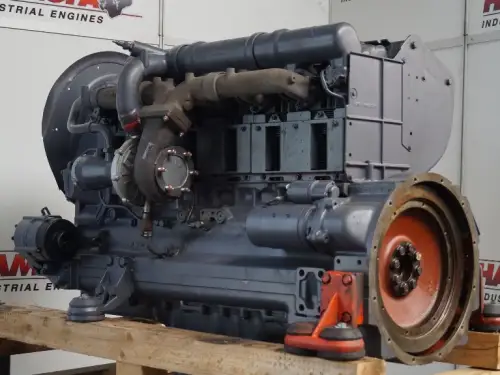 DEUTZ BF6L413FRT VERNIETIGD - Miniatuur afbeelding 8