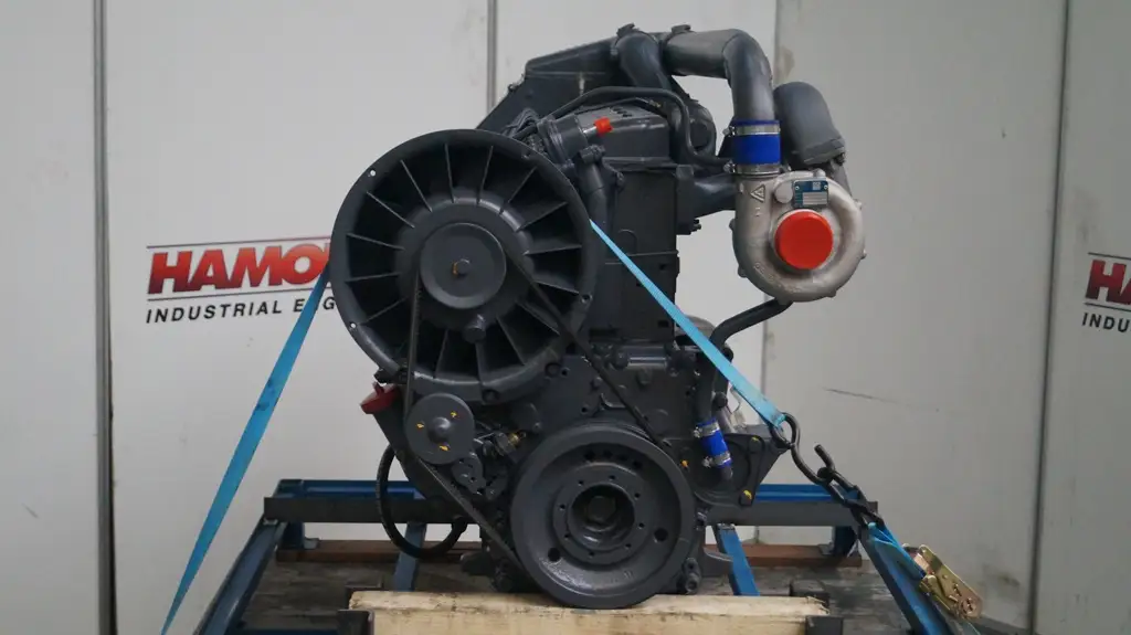 DEUTZ BF6L913C RECONDITIONED - Picture 7