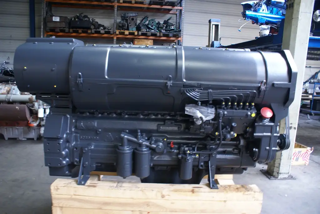 ÜBERHOLTER DEUTZ F6L413FRW MOTOR – Bild 4