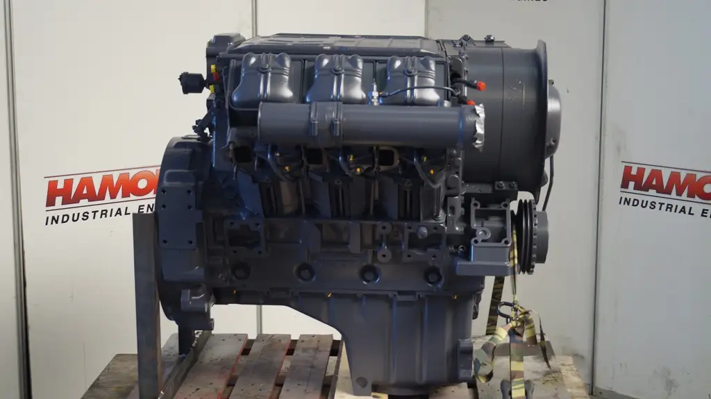 REKONDITIONIERTER DEUTZ F6L413FW MOTOR – Bild 2
