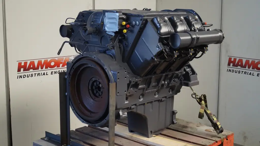 RECONDITIONED DEUTZ F6L413FW ENGINE - Picture 4